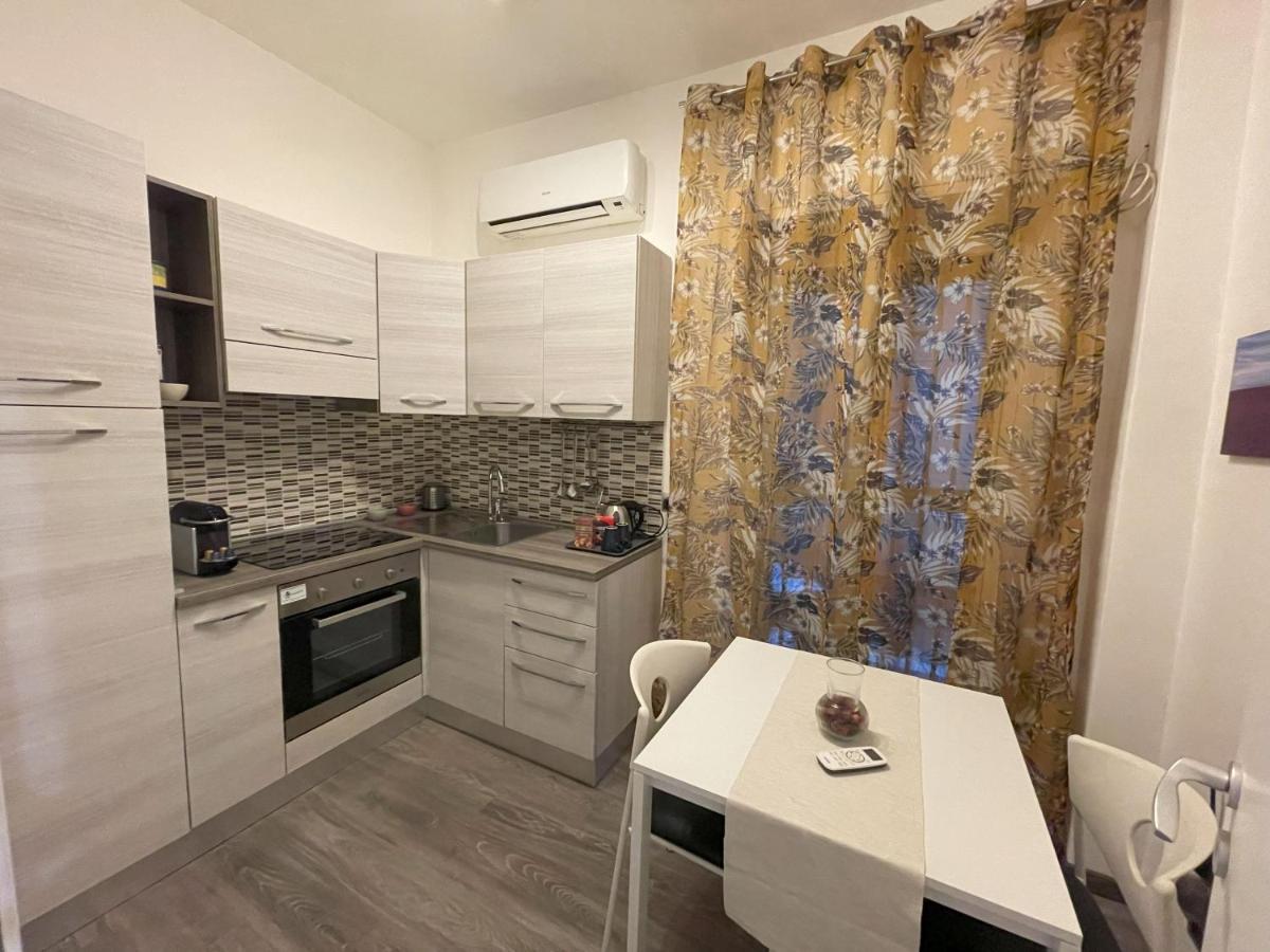 Dr House Apartment Catania Exterior photo